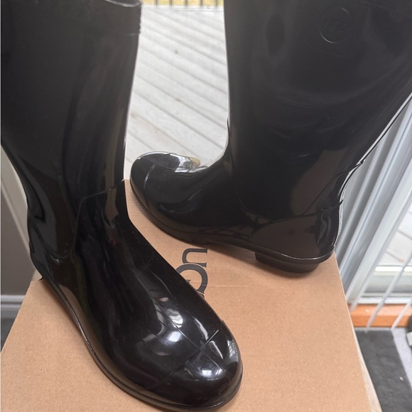 KIDS SIZE 3 BLACK UGG RAANA 1014340K RAIN BOOTS WATERPROOF - Picture 3 of 3